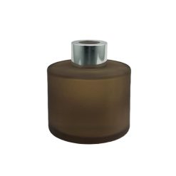 Okrągły dyfuzor zapachowy w kolorze kawowym