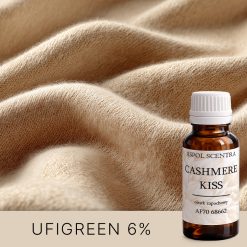 Miękka beżowa tkanina w zbliżeniu.