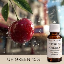 Soczysta czereśnia z liśćmi i kroplami wody — AF70 5787