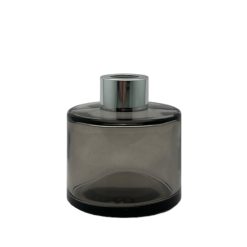 Okrągły dyfuzor zapachowy w kolorze czarnym dymnym